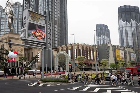 Macau Candidate Warns of ‘Wild’ Expansion of Gambling Industry.